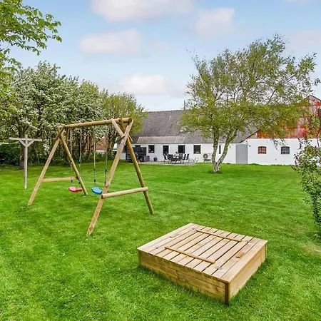 Amazing In Bredebro With 3 Bedrooms And Wifi Ballum
